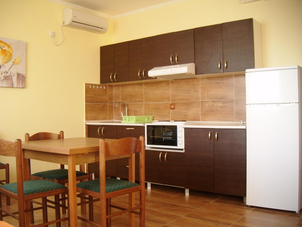 Apartments Bombona Utjeha Oda fotoğraf